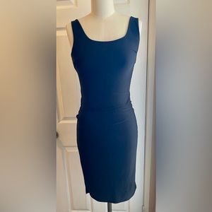 Black sleeveless Bodycon dress
